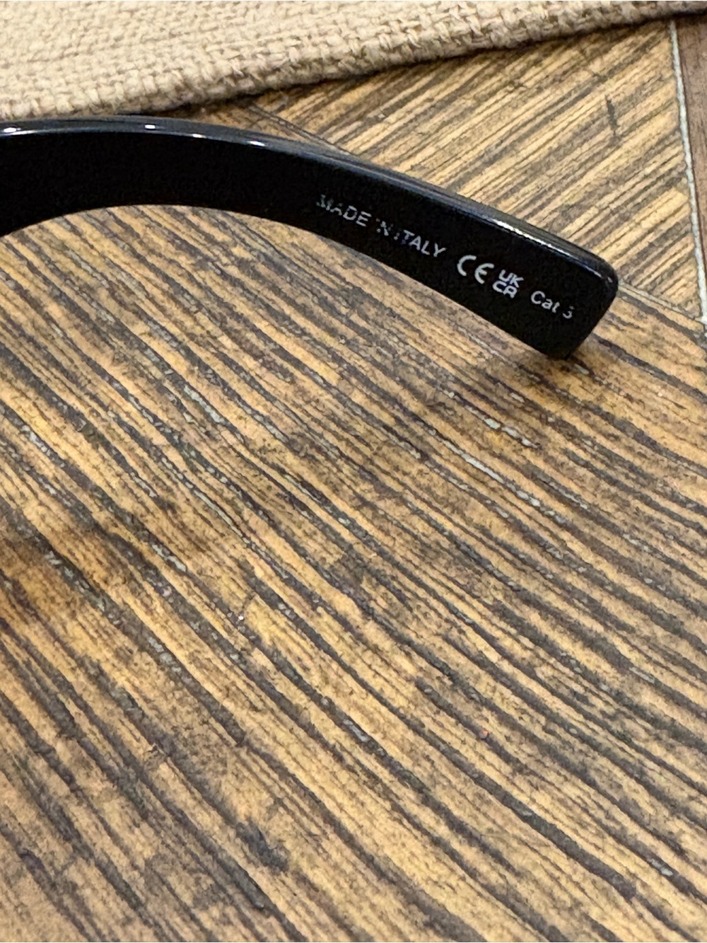 Saint Laurent Black Square Logo Sunglasses - Picture 6 of 7